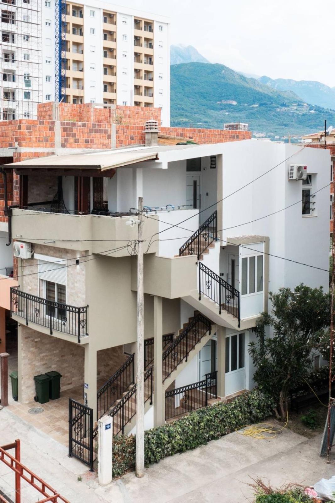 Apartmani Vukcevic Bar Esterno foto